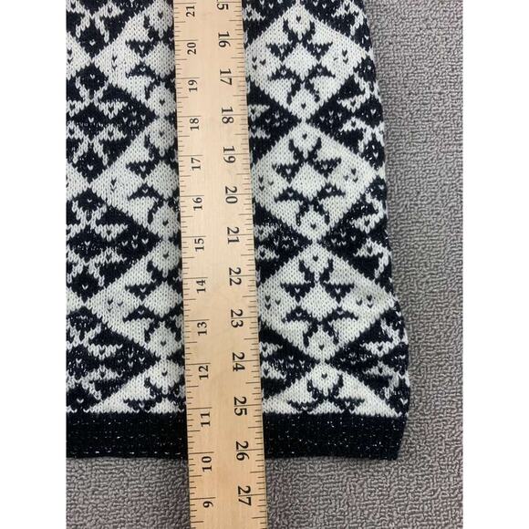 Vintage American Pride Sweater Women M Black Snowflake Pattern Metallic Silver - Picture 6 of 7